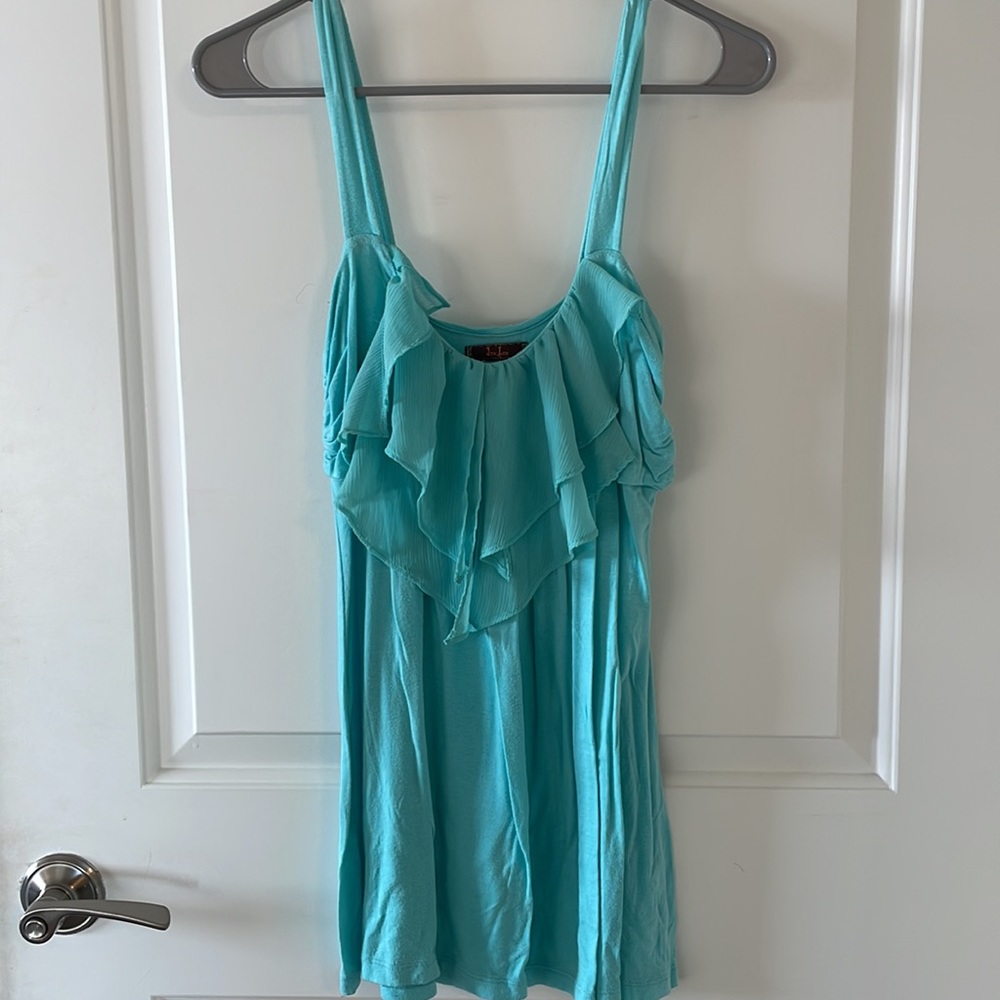 Gorgeous aqua flowy tank top